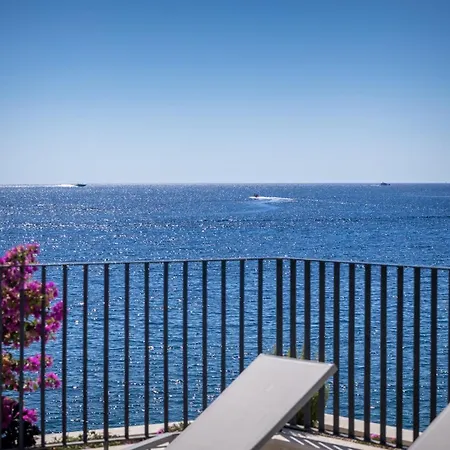 Villa Sensational 5 Bedrooms Miracle Balcony Overlooking Amazing Sea Views Rogoznica (Sibenik-Knin)