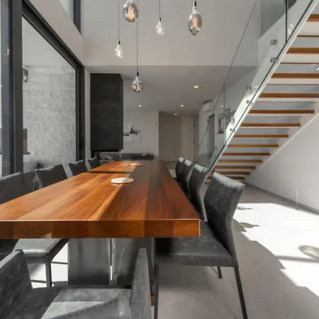 别墅 Sensational 5 Bedrooms Miracle Balcony Overlooking Sea