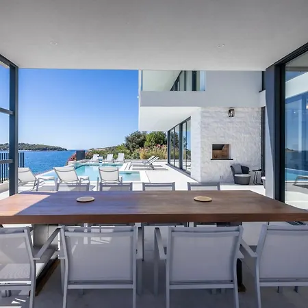 别墅 Sensational 5 Bedrooms Miracle Balcony Overlooking Sea *